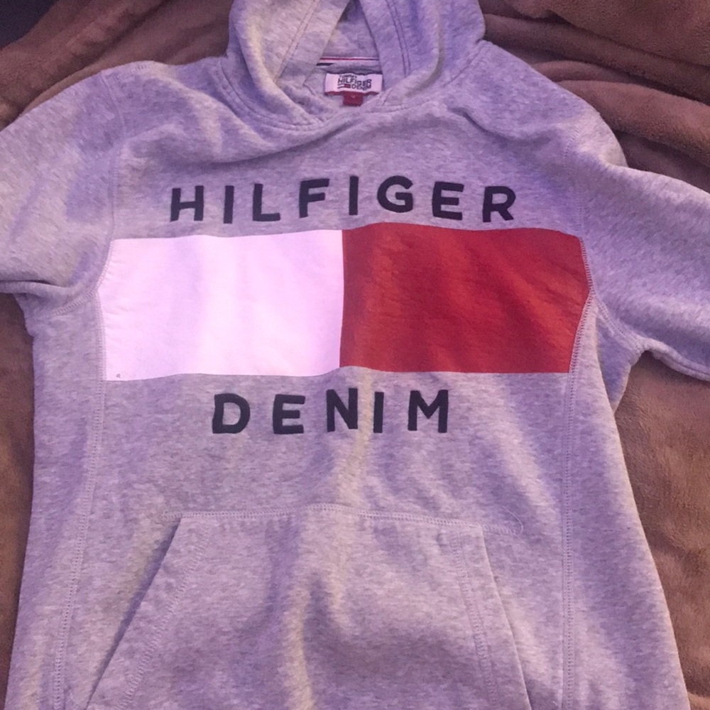 Men’s Tommy Hilfiger sweater